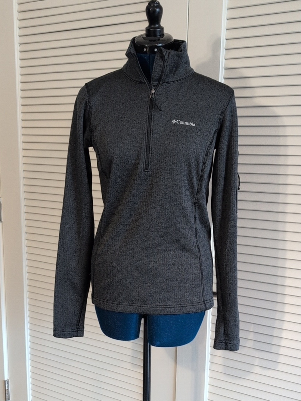 Columbia Women's Charcoal Half-Zip Cowl Pullover